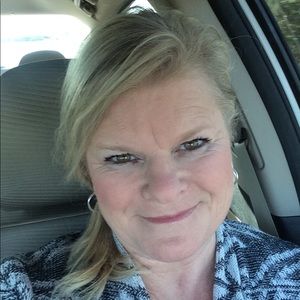 Meet your Posher, Cori